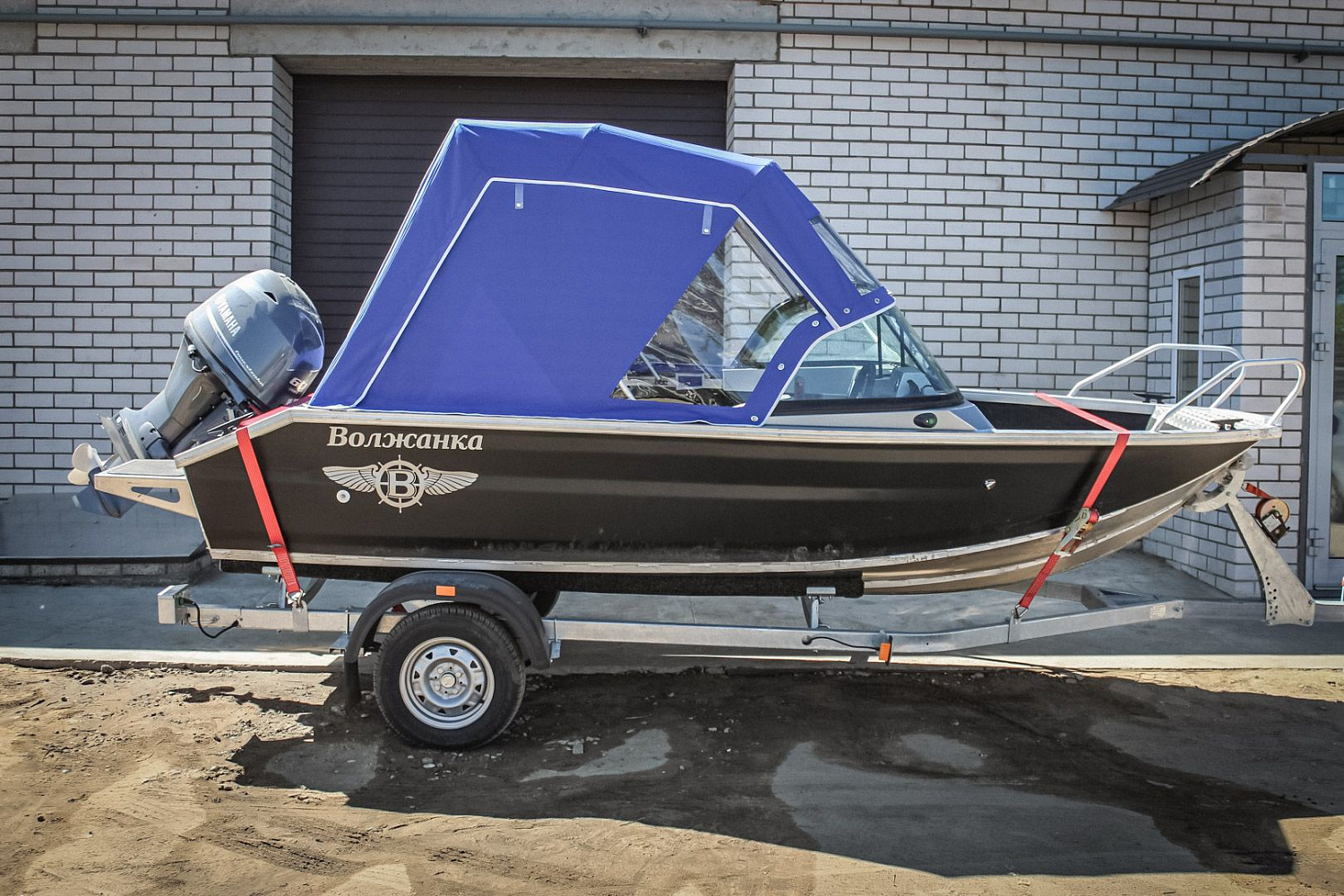 (2016) Волжанка 46 Фиш индивидуальный тент